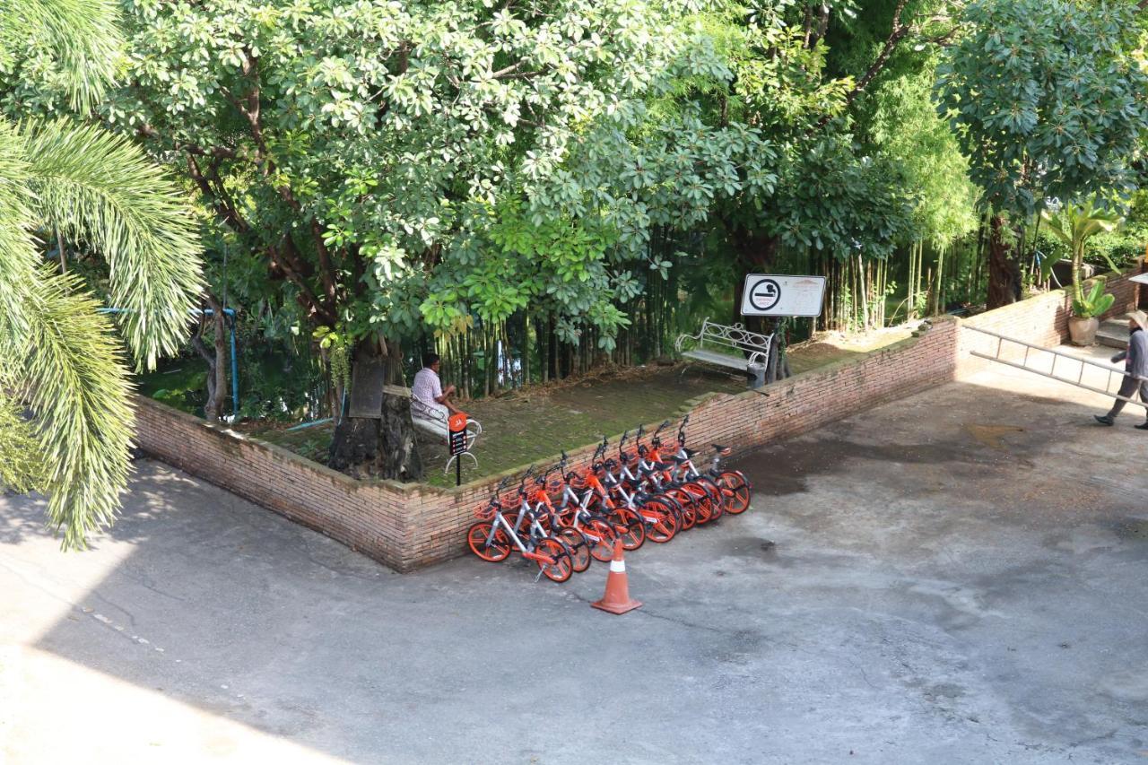 Nim See Seng Hotel Chiang Mai Exterior photo