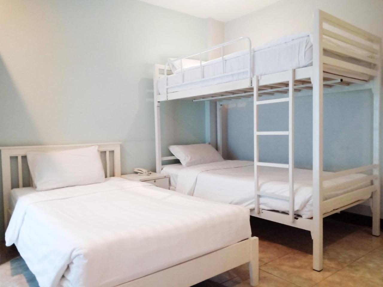 Nim See Seng Hotel Chiang Mai Room photo
